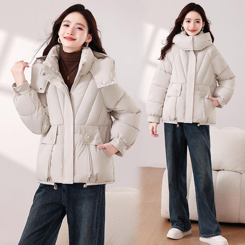 2025 Women's Short Cotton-Padded Jacket: New Korean Style, Fashionable Thick Bread Coat for Winter Outerwear.