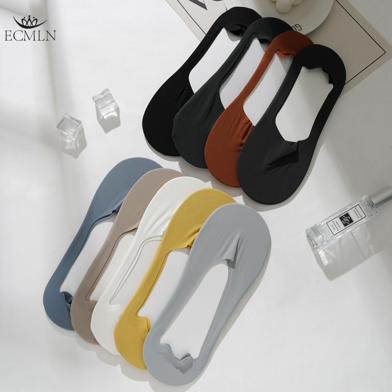 Spring and Summer Ice Silk Boat Socks Men's Silicone Anti-heel Drop Invisible Socks Men's Thin Towel Bottom Sweat Absorption Socks