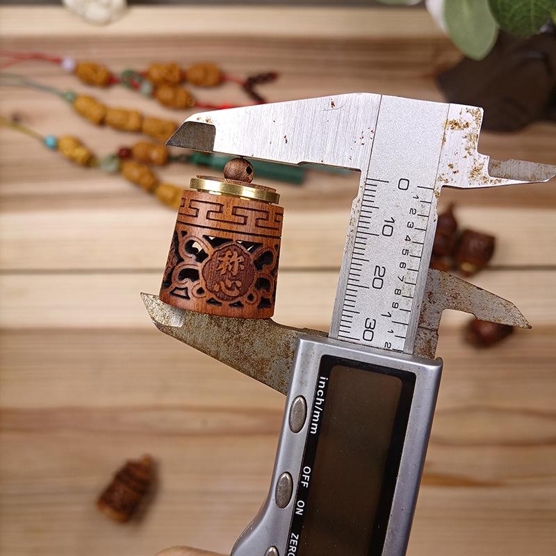 Wood Hollow Carved Aromatherapy Bottle Mini Vase Pagoda Car Hanging Decoration Fragrance Diffuser Bottle Sealed Jar Pendant