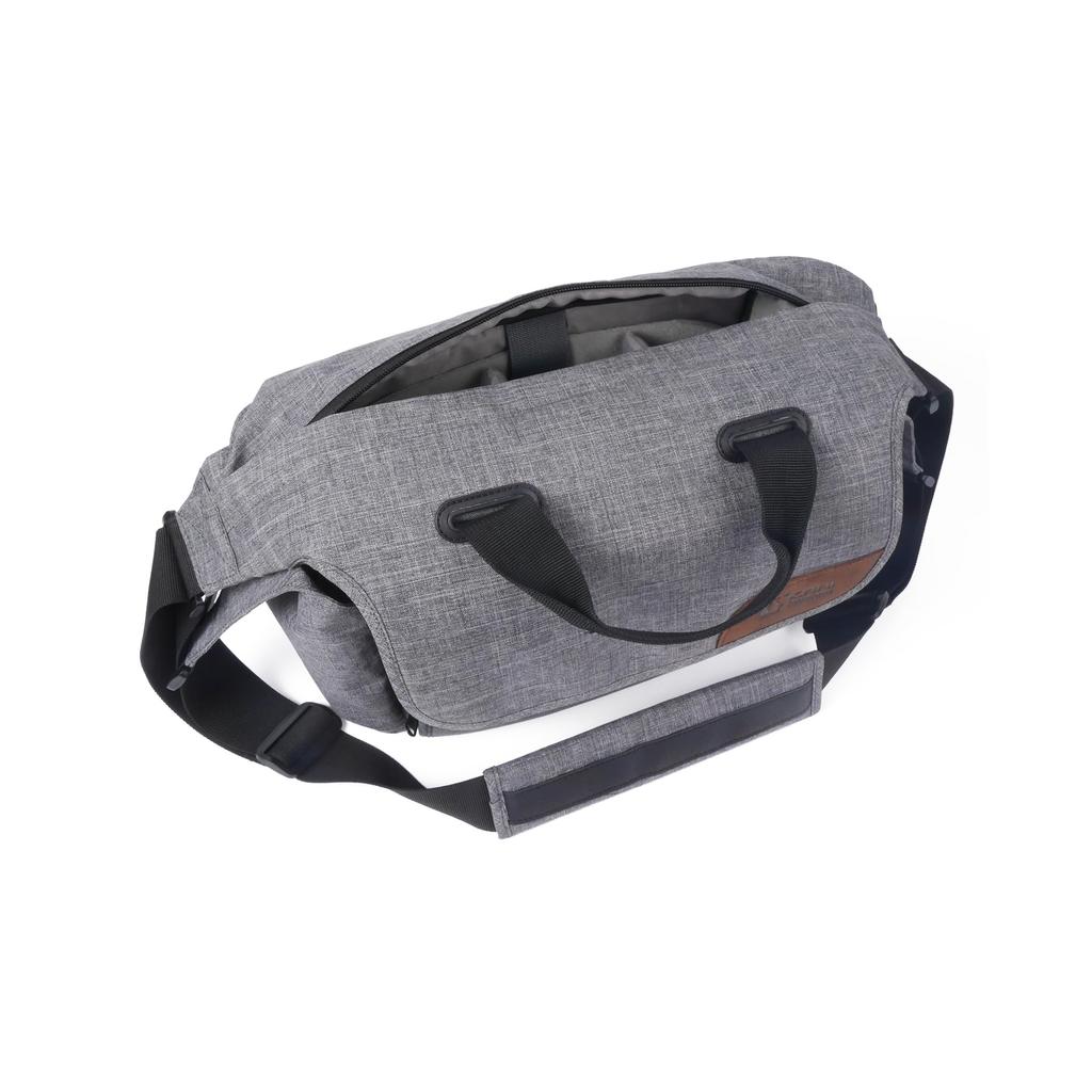 Camera Bag Gray Shoulder Bag Capacity 7L Compatible with Interchangeable Lens Cameras Water Repellent External 38 X 18 X 23 Cm Large Side Pockets 4