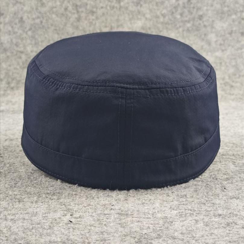 Closed Solid Color Unadorned Flat Cap, Military-style Beanie, Suitable for Larger Head Sizes, Autumn Men's Hat, Small Size Hat
