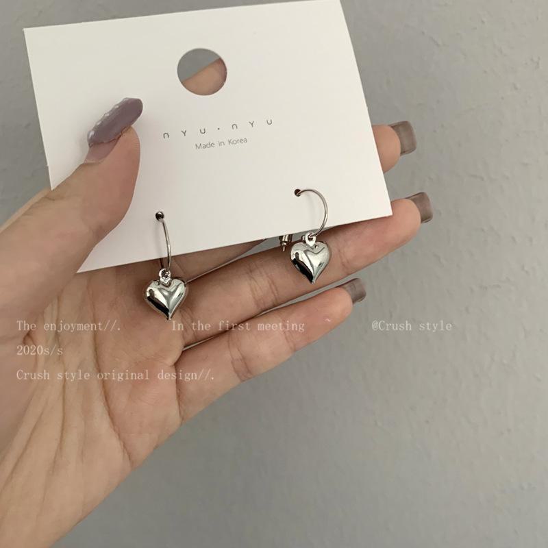 Star Series Diamond Earrings: High-End Niche Design for Women, Neutral Silver Needle
