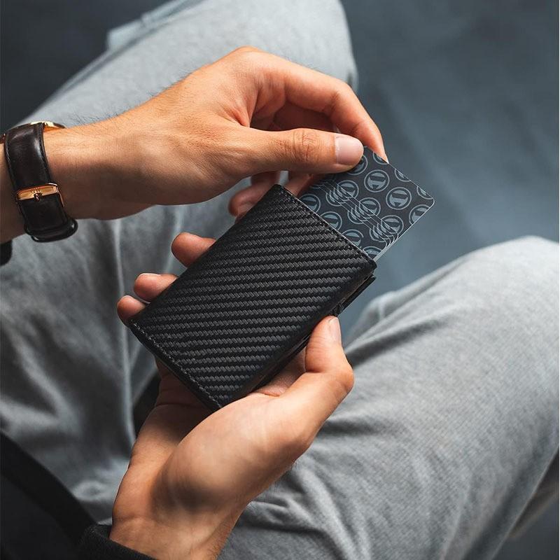 Men's Wallet RFID Advanced Sense Metal Card Cover Automatic Elastic Card Carbon Fiber Light and Thin Portable Card Bag