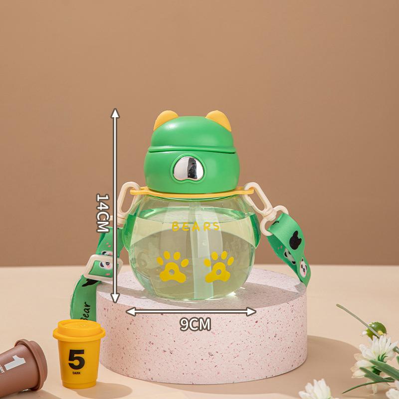 Cute Portable Childrens Sippy Cup Fashionable Portable Handle Design Coffee Cup Cartoon Childrens Water Cup Large Capacity