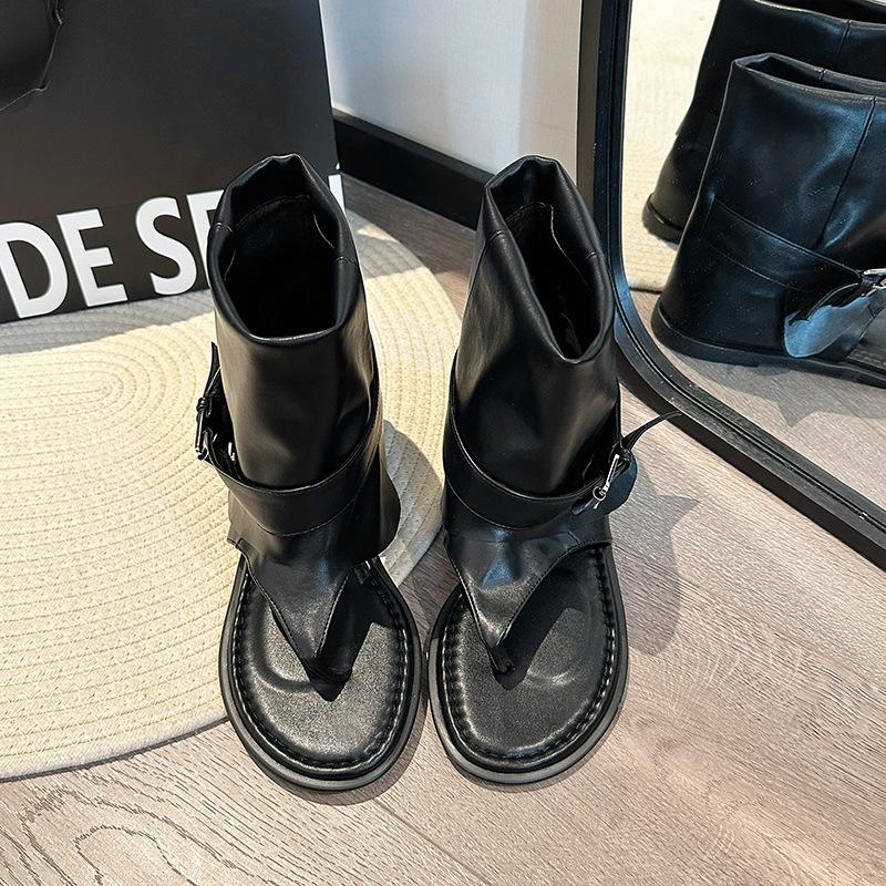 

Европейская и американская мода короткие ботинки с носком «елочка», крутые ботинки с ремешком-пряжкой, с рукавом, на плоской подошве, женские высокие римские сандалии, осень 42 чёрный