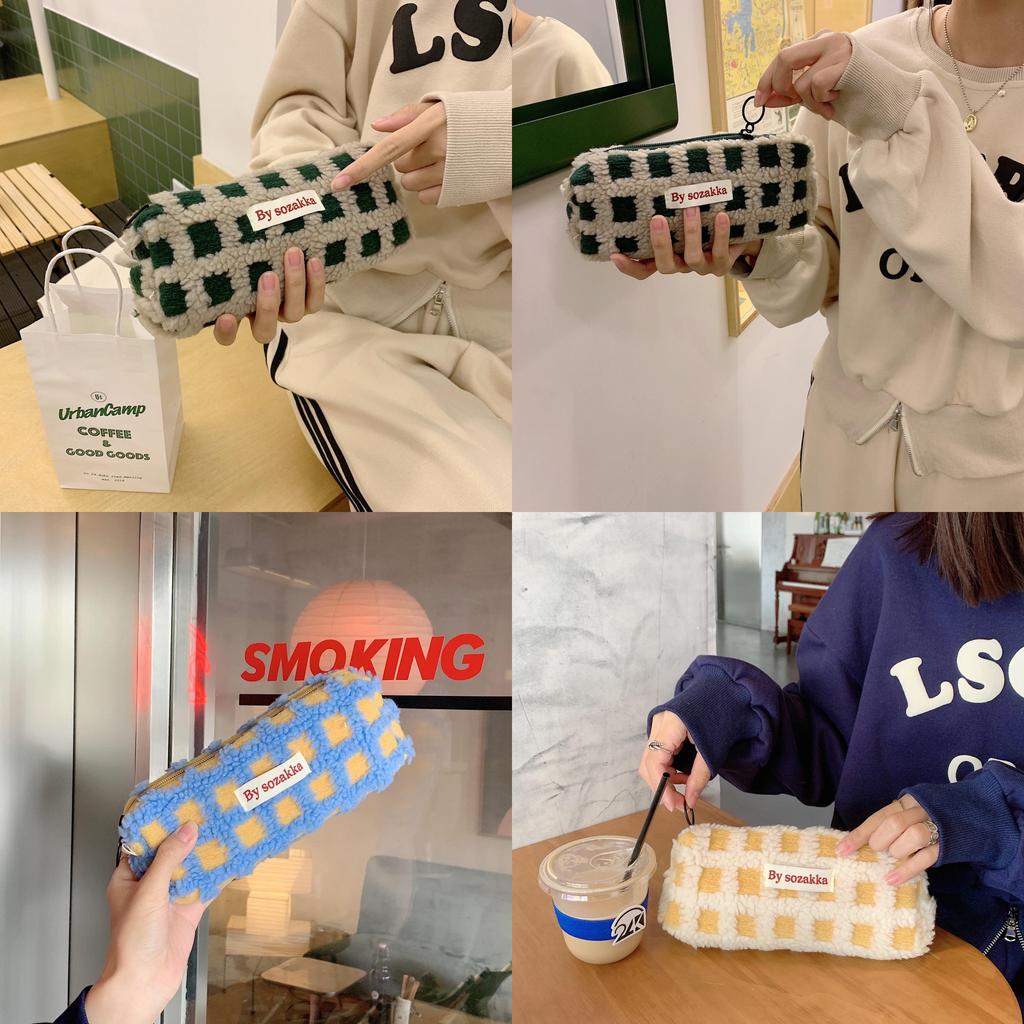 Simple Plush Grid Design Large Capacity Stationery Storage Bag For Students And Office Use