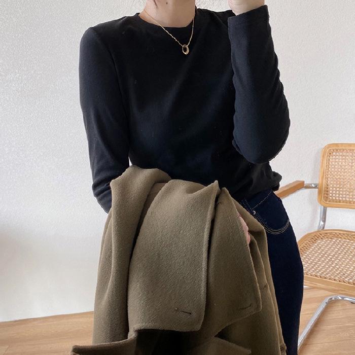 Women's Slim Fit Velvet Self-Heating Long-Sleeve Top for Autumn/Winter