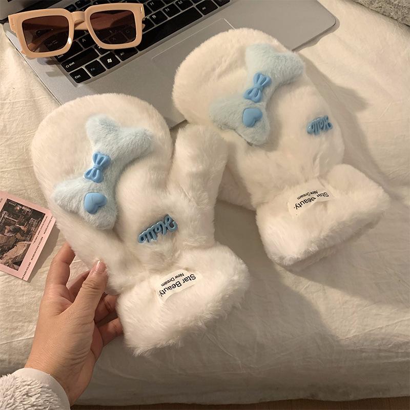 Cute Warm Plush Thickened Gloves Winter Ski Riding Windproof and Cold Cartoon Neck Five-finger Gloves