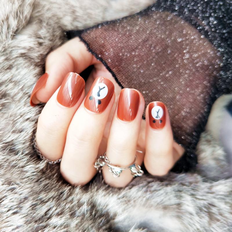 

24-Piece Carton Bear-Themed Press-On Nail Set