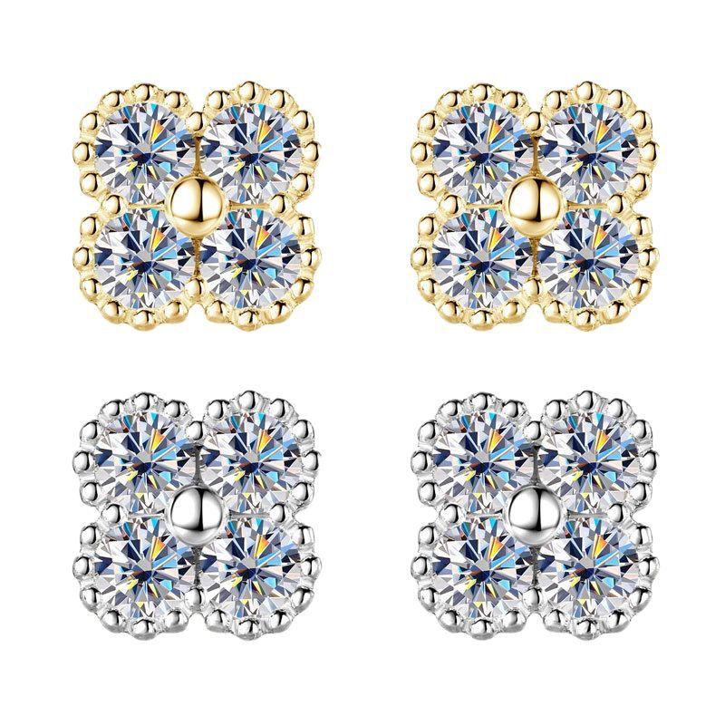 

Silvere Glam Самые продаваемые серьги с муассанитом и бриллиантами в форме четырехлистного клевера источают легкую роскошь и ощущение высокого класса. Серьги из стерлингового серебра S925 0.4 carat+0.4 carat белый