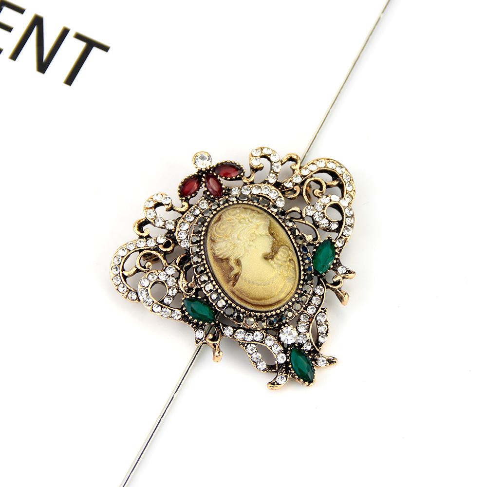 Vintage Victoria Head Brooch Ladies Vintage Gold Resin Rhinestones Ethnic Banquet Lapel Jewelry Party Gift