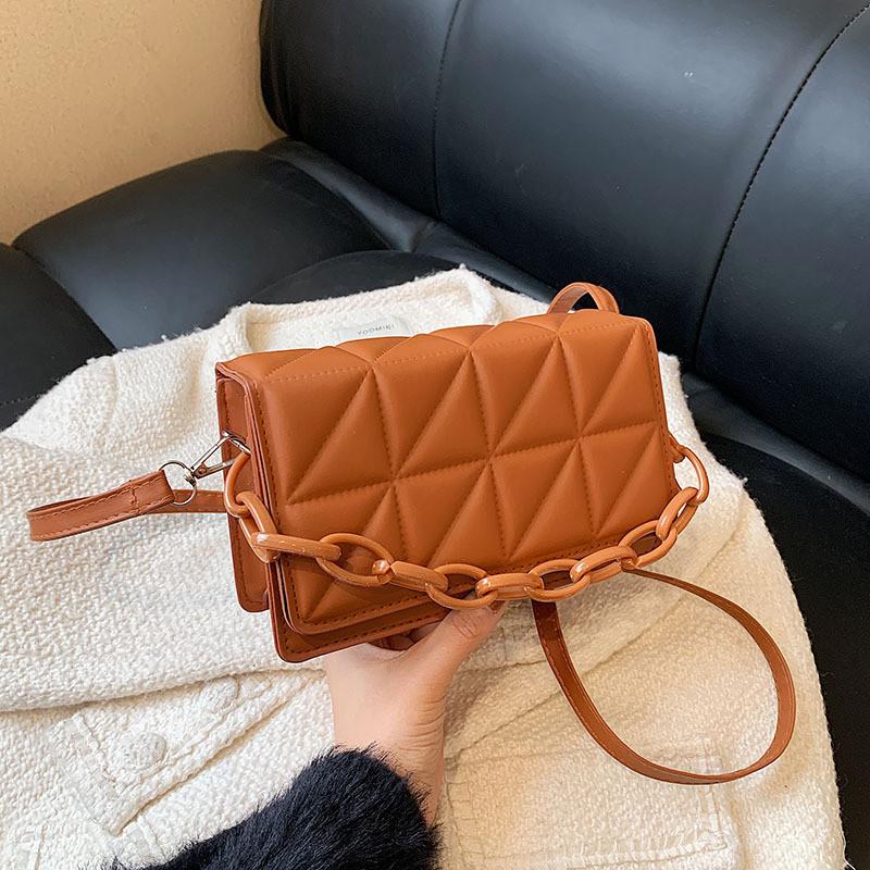 Stylish Korean Diamond Quilted Crossbody Bag For Women In Trendy Colors For Everyday Use