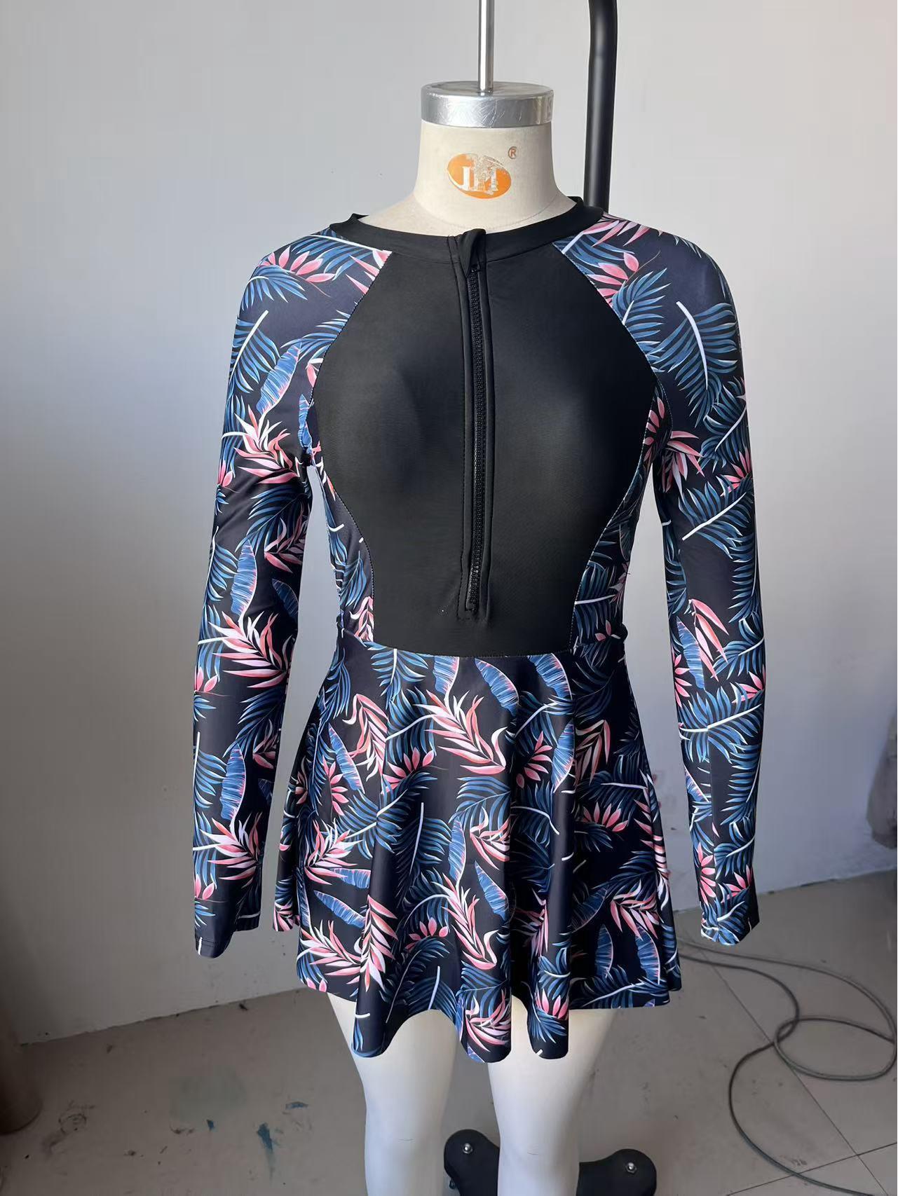 

Женское быстросохнущее цельное платье-купальник с длинным рукавом, защитой от солнца и передней молнией Small