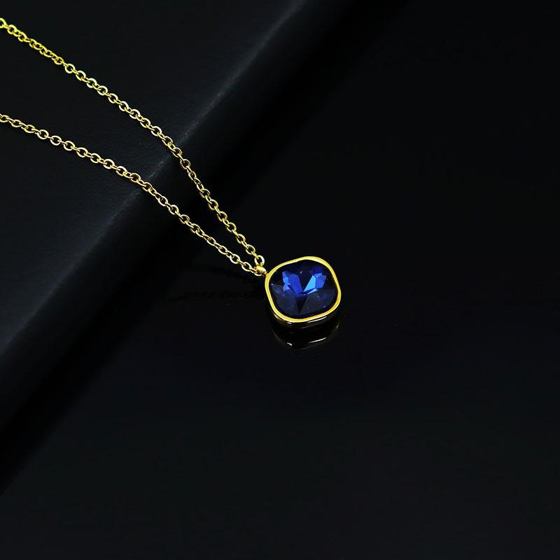 

Нержавеющая сталь Цвет Цирконий Цирконий Ожерелье Стильный Простой Мужской И Женский Титан Сталь Ключица Цепь