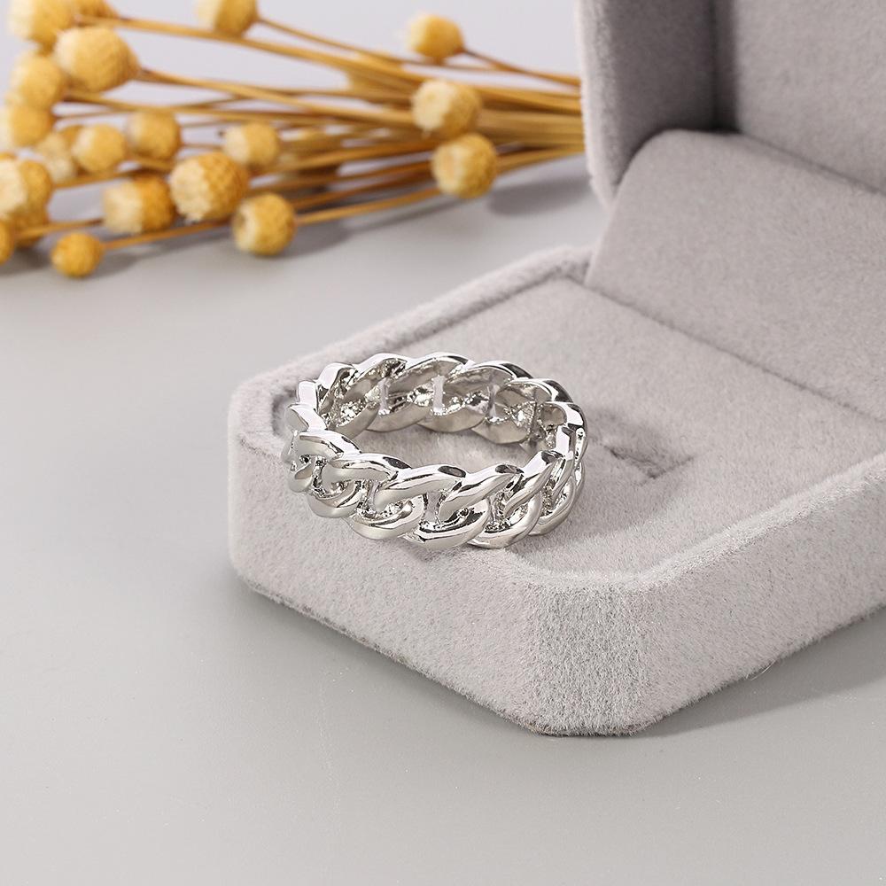 Simple Cuban Style Ring, Fashionable Two-color Twist Ring, Jewelry Trend