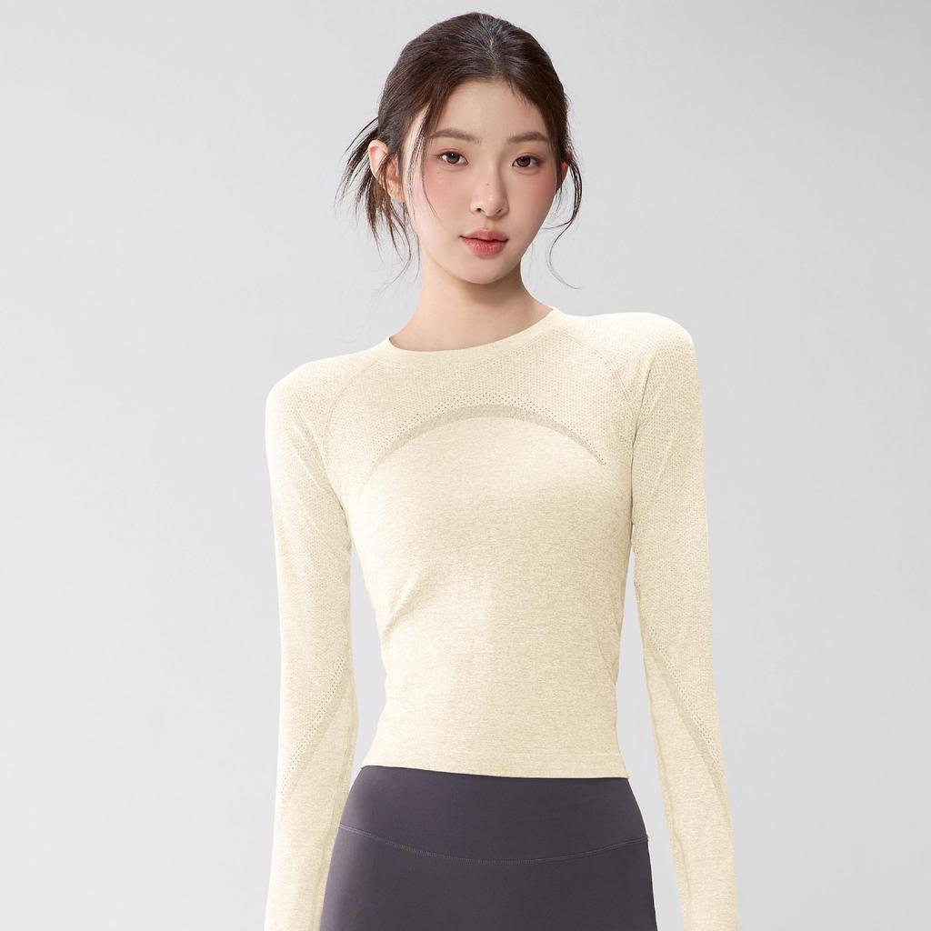 Women's Long Sleeve Yoga Suit with Thumbholes - Slim Fit for Running and Pilates