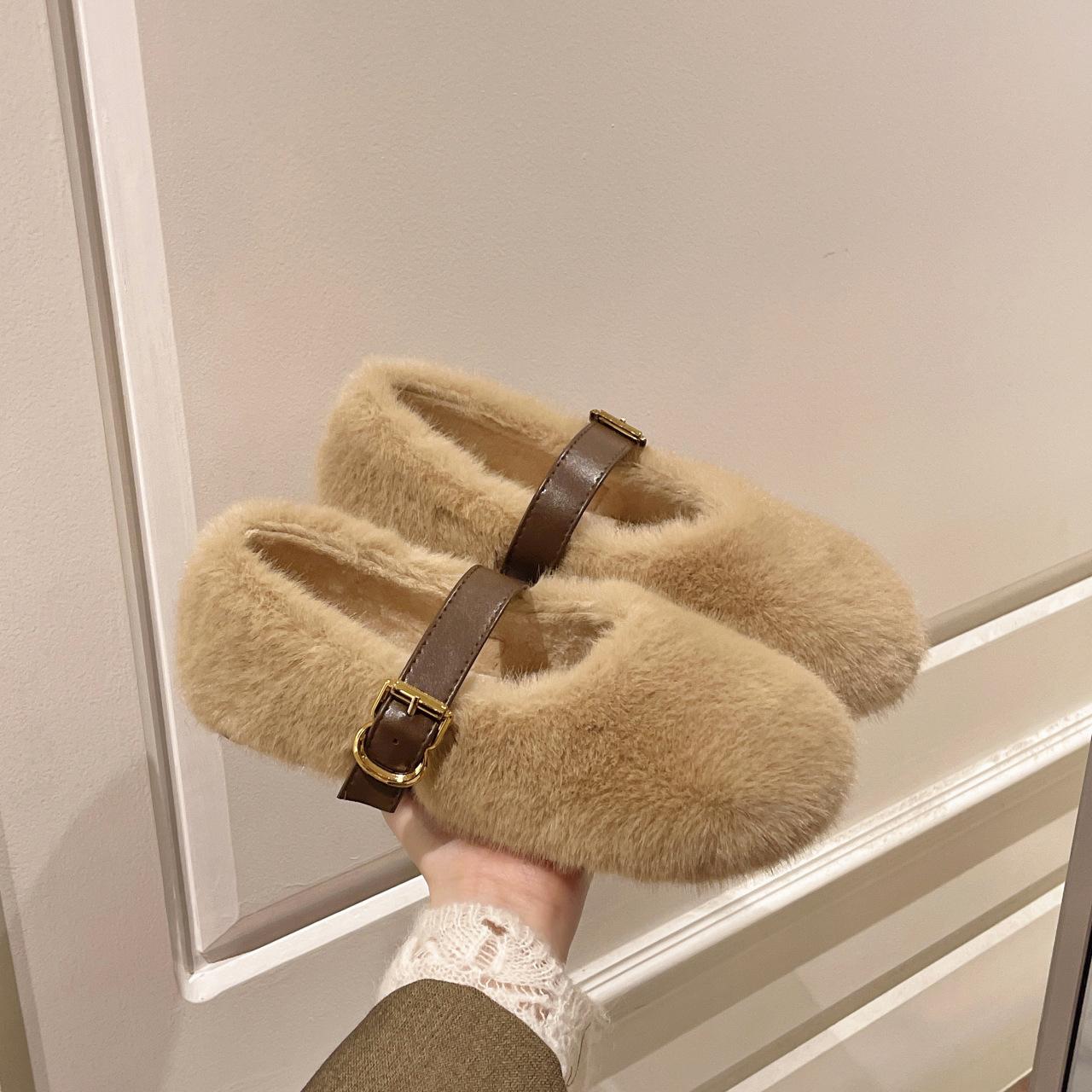 

French fluffy shoes for women s outer wear 2025 autumn and winter new one-pedal plush Mary Jane Doudou single shoes cotton shoes 40 абрикосовий