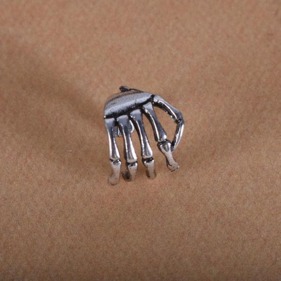 Women Ear Clip, Skeleton Claw Hand Snap-On Non-Pierced Ear Clip, Punk Dark Style Elastic Buckle Earring for Daily Party Wear