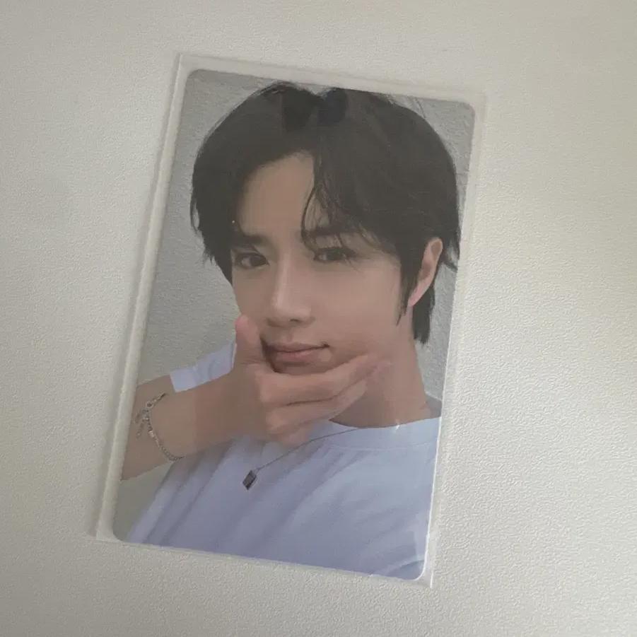 

Tomorrow X Together Язык любви Бонус Weverse Агунг Хлеб Бомгю