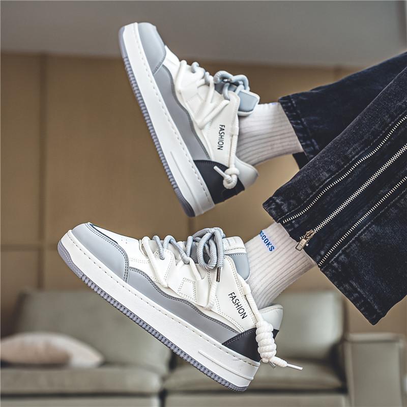 New Men's Classic Four Seasons Fashion Low Top Skateboarding Shoes Comfortable Soft Sole Sneakers