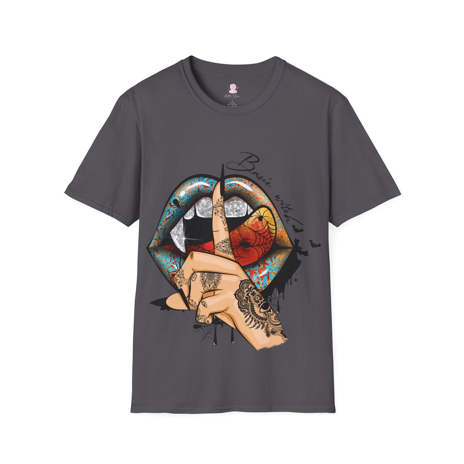 Basic Witch Tee - Shh Finger on Lips Lips Artwork T-Shirt - Cute S разноцветный