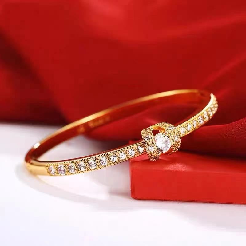 Vietnam Gold-Plated Irregular Copper Bangle Bracelet for Women