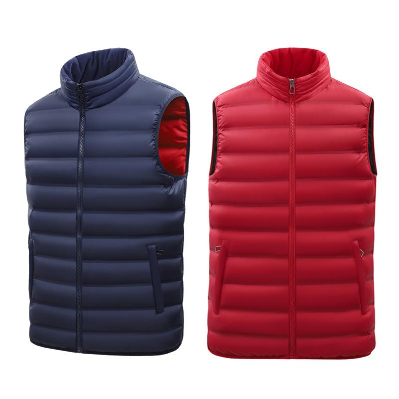 The cotton vest can accommodate a light stand-up collar jacket, two-color loose vest inside and out.