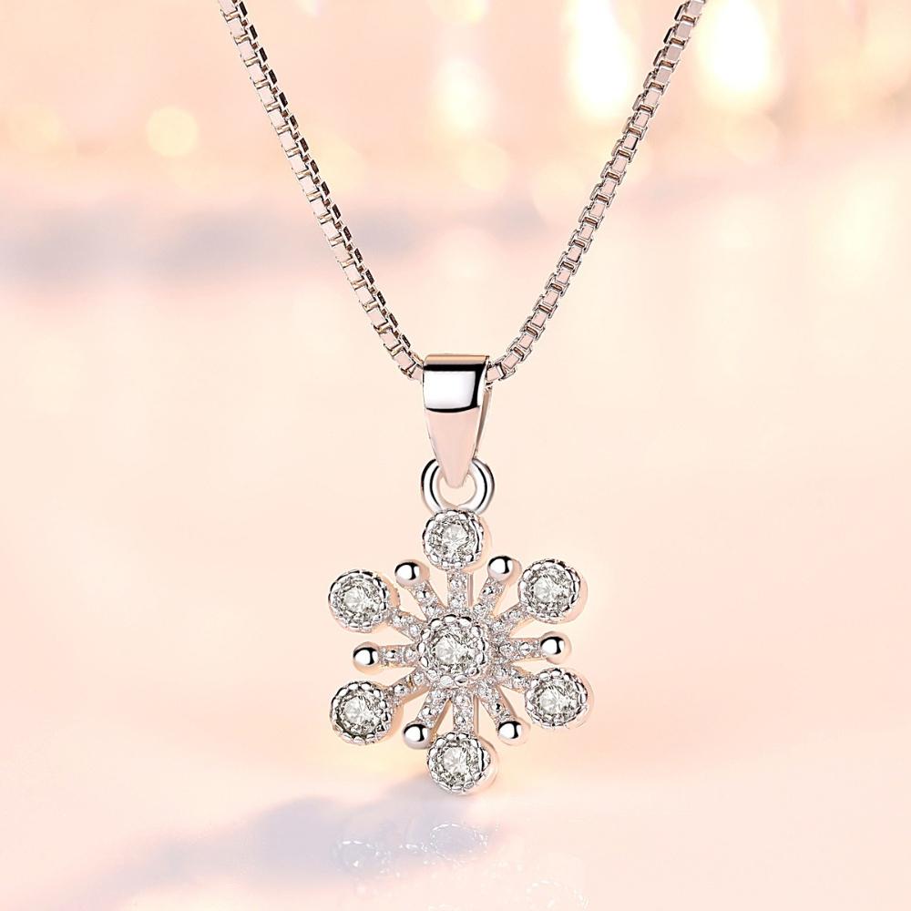 925 Sterling Silver Fashion Light Luxury Crystal Ice Flower Zircon Pendant Necklace Birthday Party Anniversary Gift