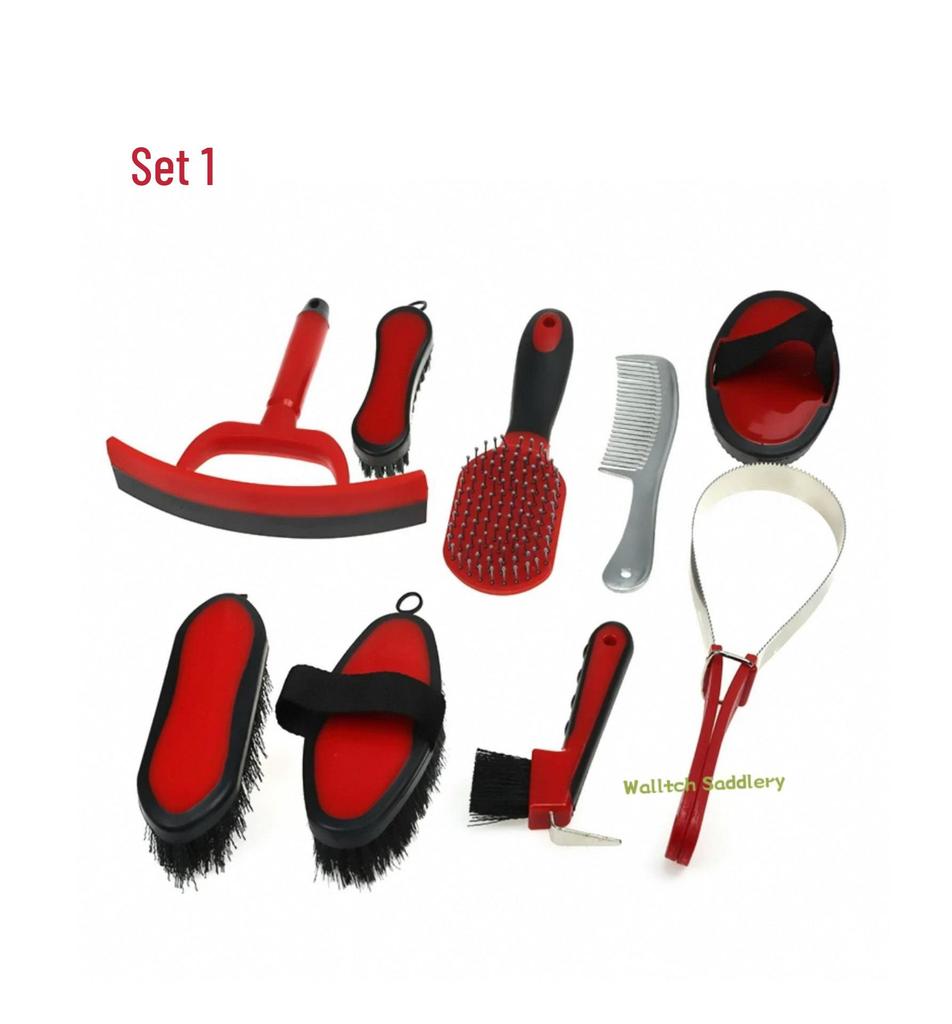 Equestrian Grooming Kit: Horse Wash, Trimming, and Cleaning Brushes
