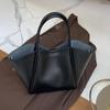 Bag Autumn and Winter High-end Sense Niche Leather Wing Bag Commuter Shoulder Messenger Women's Bag Large-capacity Handbag