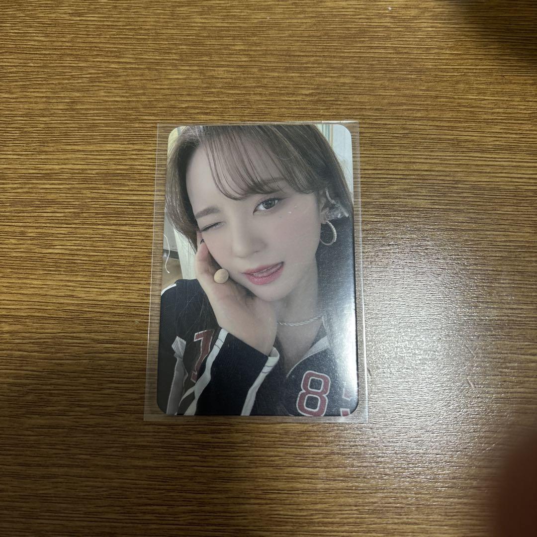 

[Б/У] Kep1er Korea Limited 1st Anniversary POP UP Stamp Mashiro Trading Card