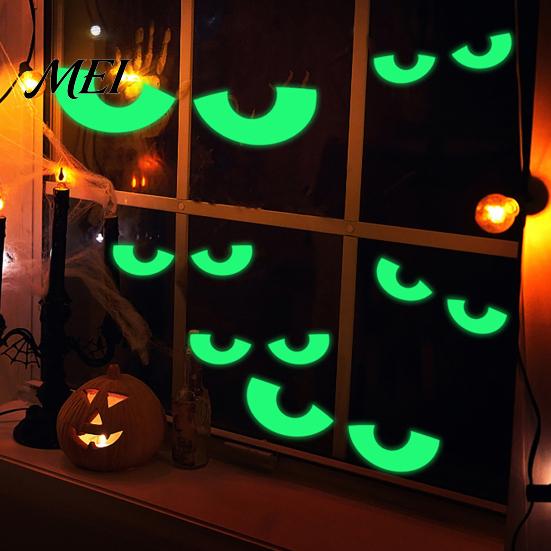 Spooky Night Atmosphere Decor Halloween Glow in The Dark Wall Stickers, Luminous Ghost Hand And Bat Removable PVC Stickers Decals, Horror Theme