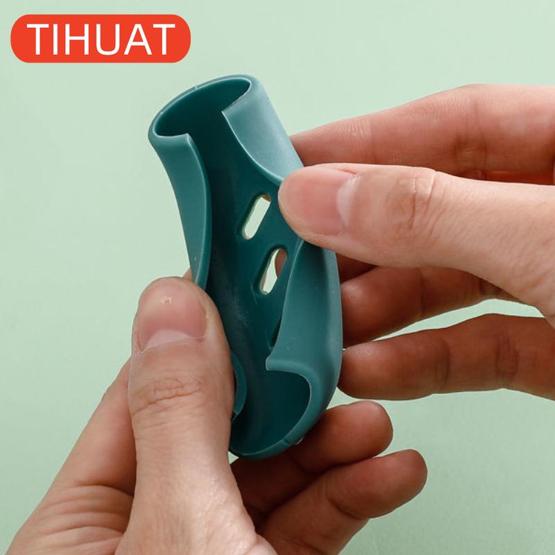 2pcs Silicone Heat Insulated Pot Holders