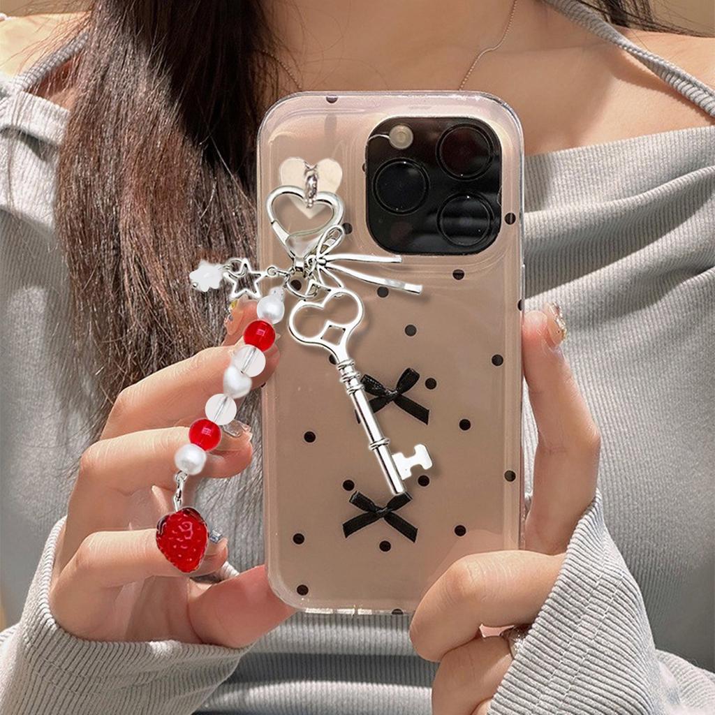 Sweet Cool Girl's Strawberry Heart Lock Butterfly Charm Keychain Bag Pendant Versatile Acrylic Alloy Accessory Keyring