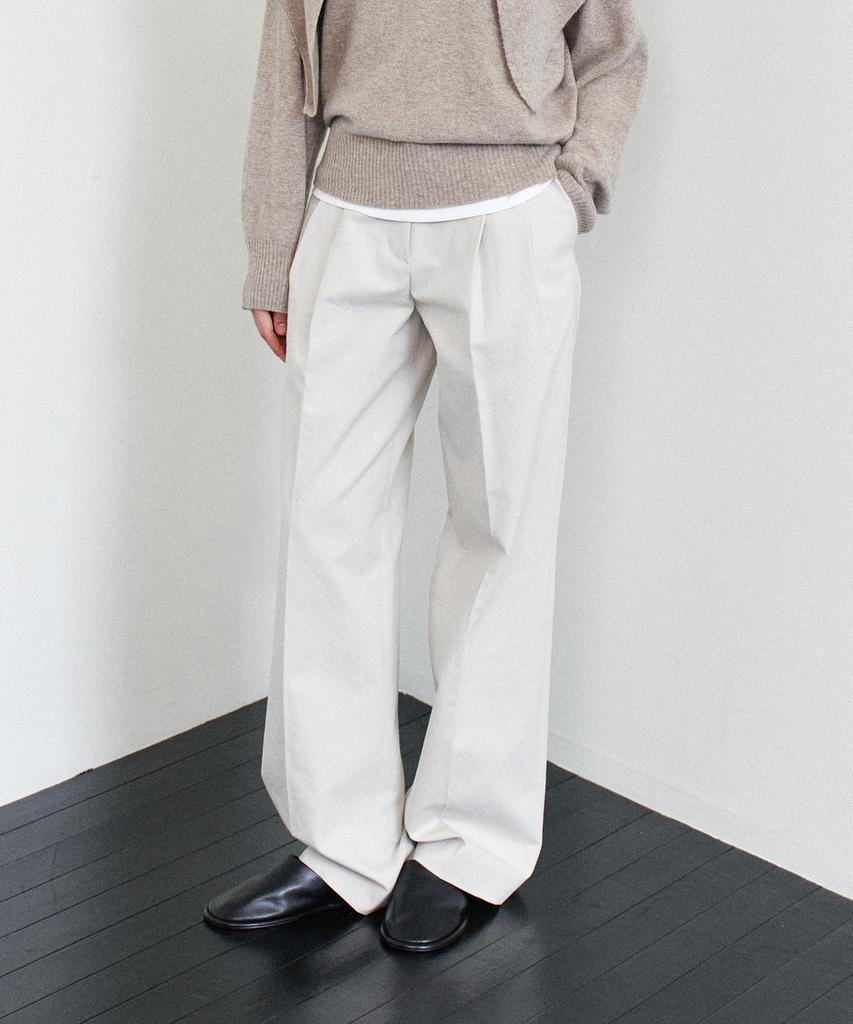 Notia Cotton Bio Two Tuck Pants - Light Beige