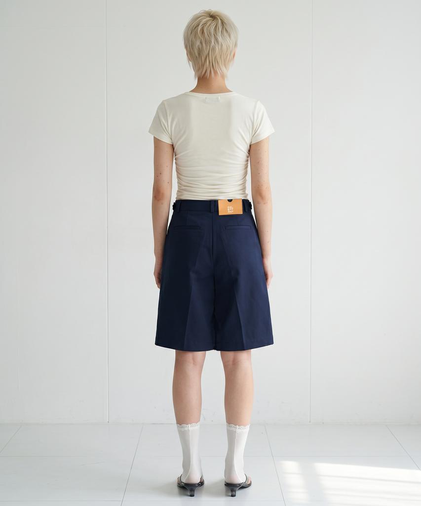 DILETTANTISME Bijou Cotton Bermuda Pants (Navy)