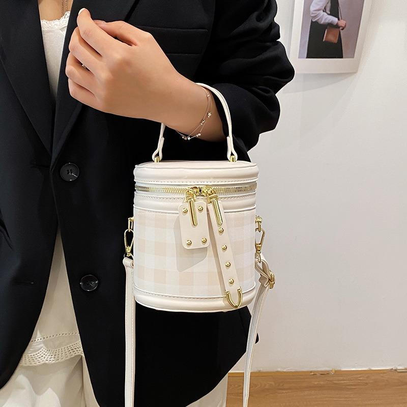 High-end small bag women's new trendy summer versatile fashion shoulder messenger bag portable bucket bag