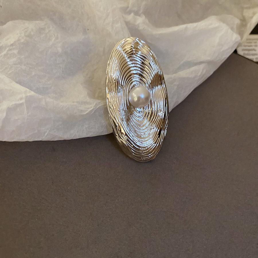 Artistic Retro Geometric Resin Ring - High-End Versatile Fashion Jewelry