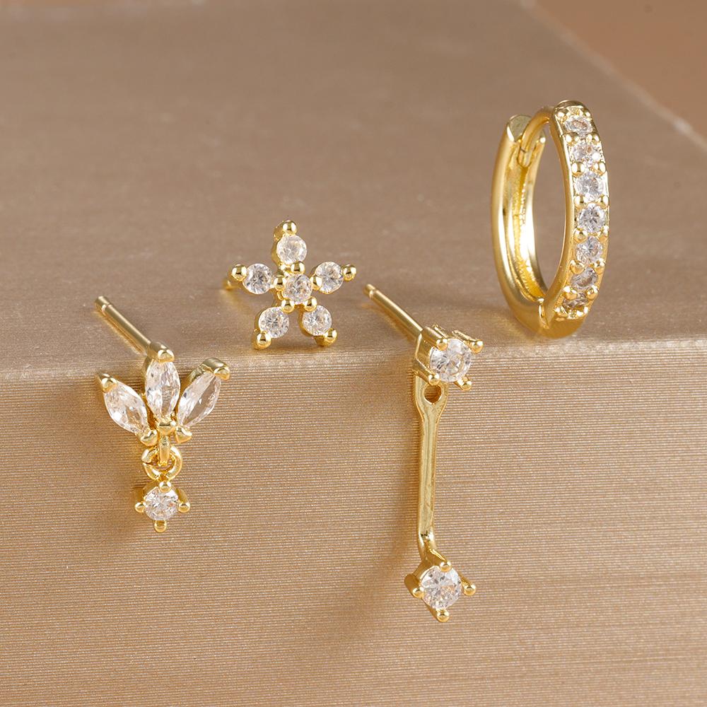 4-teiliges Set Huggie Hoop Ohrringe aus Edelstahl für Damen, Goldfarbe, Einzigartige Zirkonia Blume Ohrstecker Piercing Schmuck