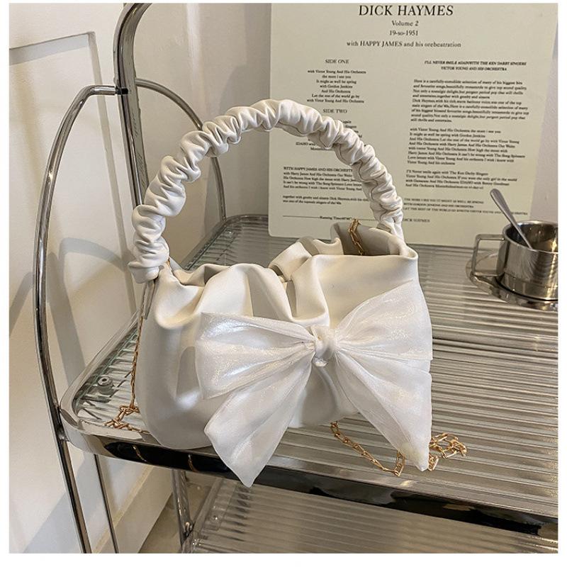 Süß und mädchenhaft, Nischen-Plissee-Handtasche, Elegante Damenhandtasche mit Ketten-Schleife und Frische und leichte Damen-Umhängetasche