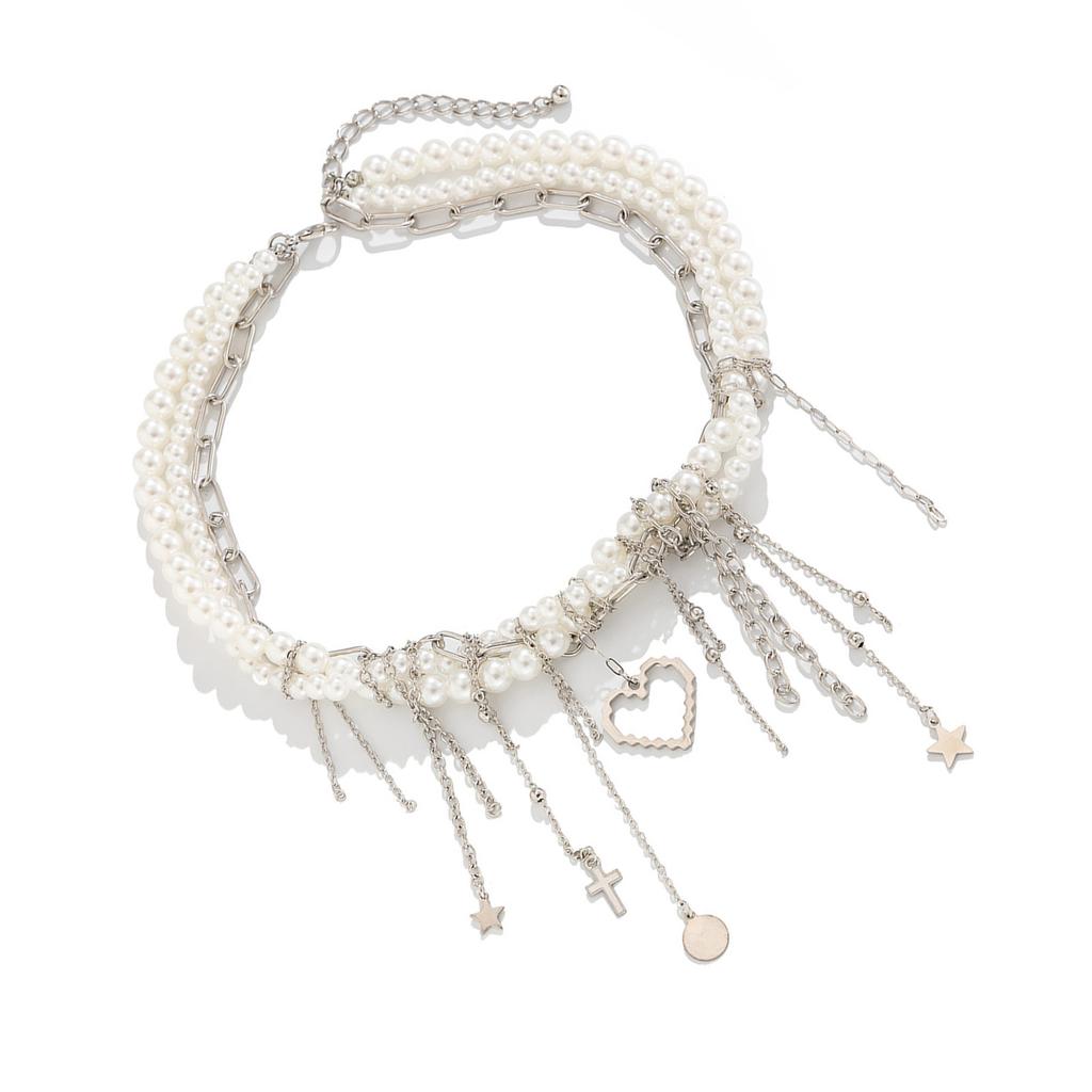 Fashionable Tassels Heart Pendant Necklace with Imitation Pearls and Metal Chain Modern Necklace Present for Women