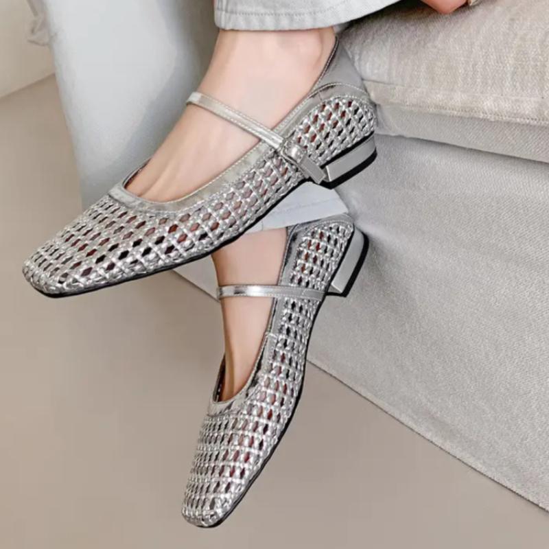 Summer New Woven Flat Shoes for Women Square Toe Shoes Casual Hollow Cool Sandals Multifunctional Sandals for Women