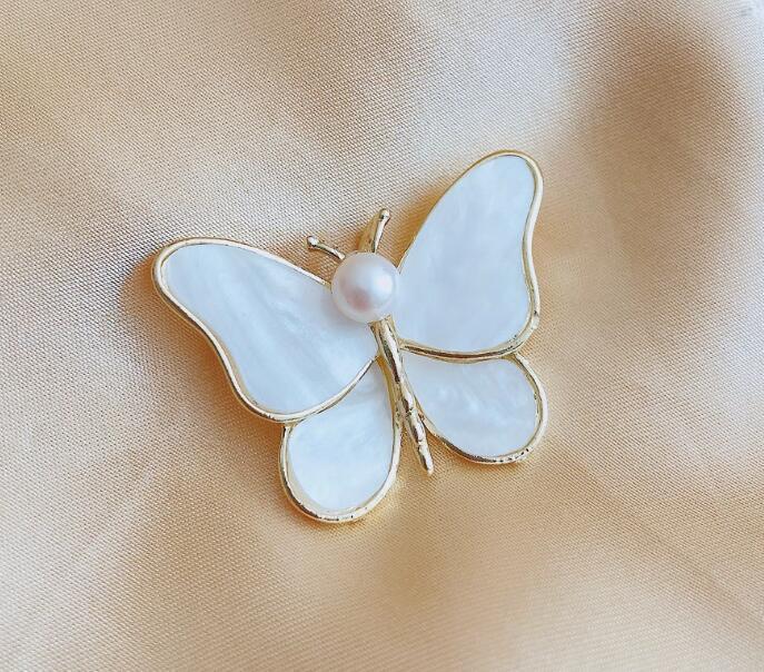 Fashionable Butterfly Shell Pearl Brooch, Anti-exposure Pin for Women, Metal Button To Fix Clothes, Wedding Party Gift