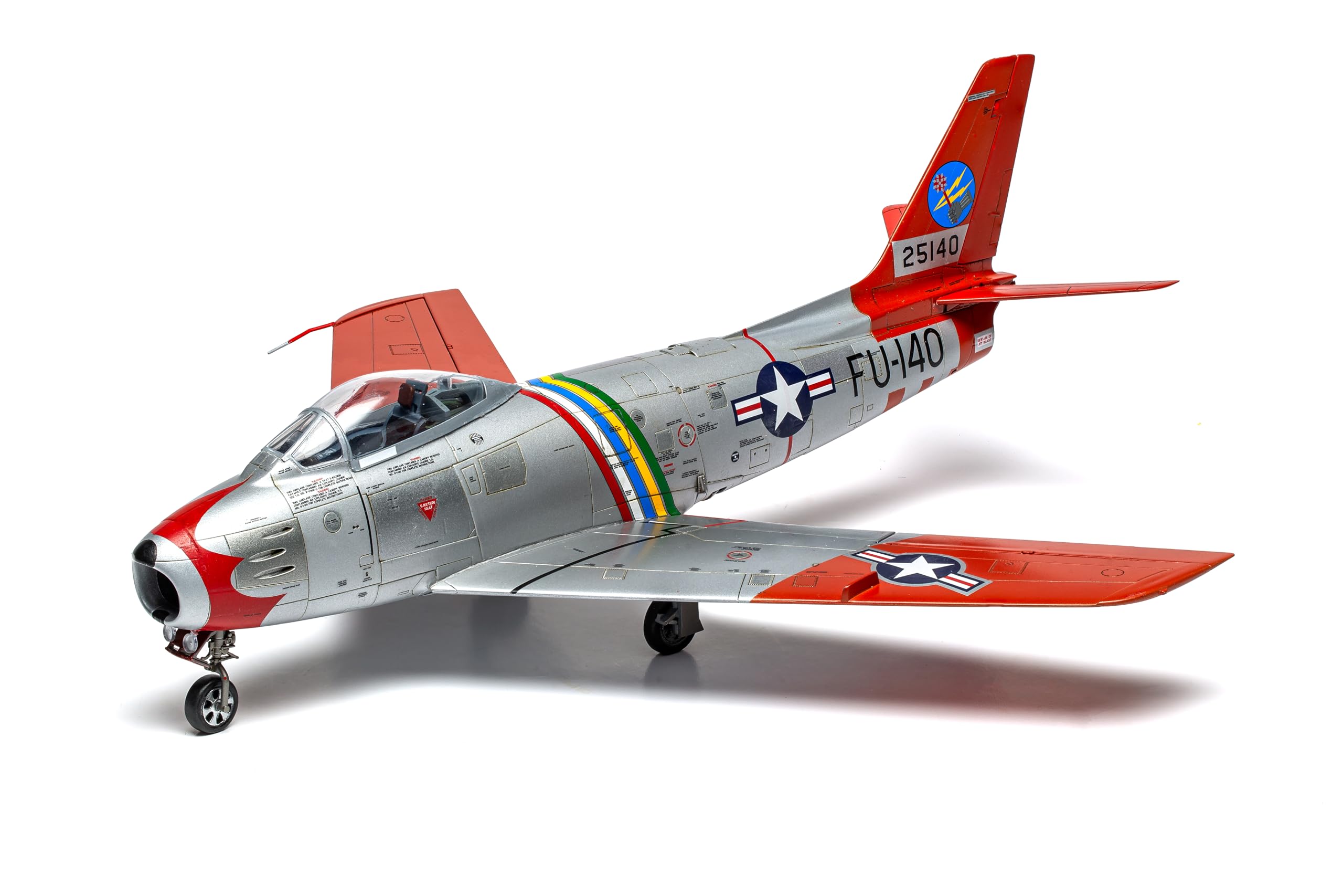 

Airfix North American Sabre Пластиковая модель X8111 1/48 F-86F (Самолет)