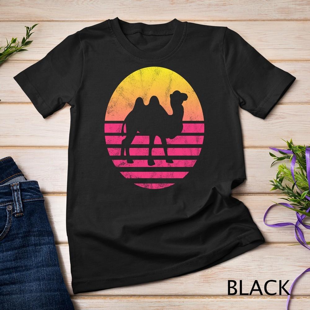 

Классическая футболка унисекс цвета кэмел M