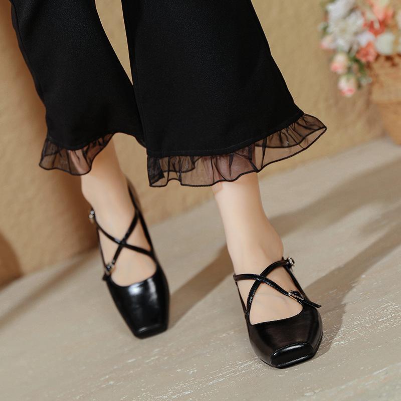 French Cross Strap Mid-heeled Shoes Small Square Toe Retro Women's Shoes Thick Heel Shallow Mouth High Heels