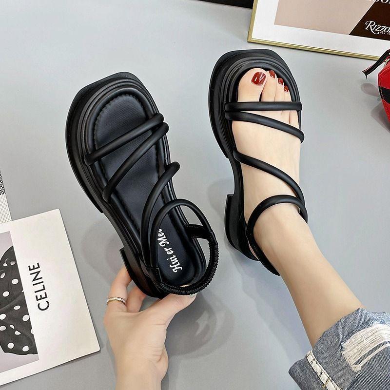 Sandalen im Märchenstil, weiblicher Sommerrock 2025, neuer Biskuitkuchen, Strandsportplattform, Ein-Wort-Schnallenriemen, römische Schuhe