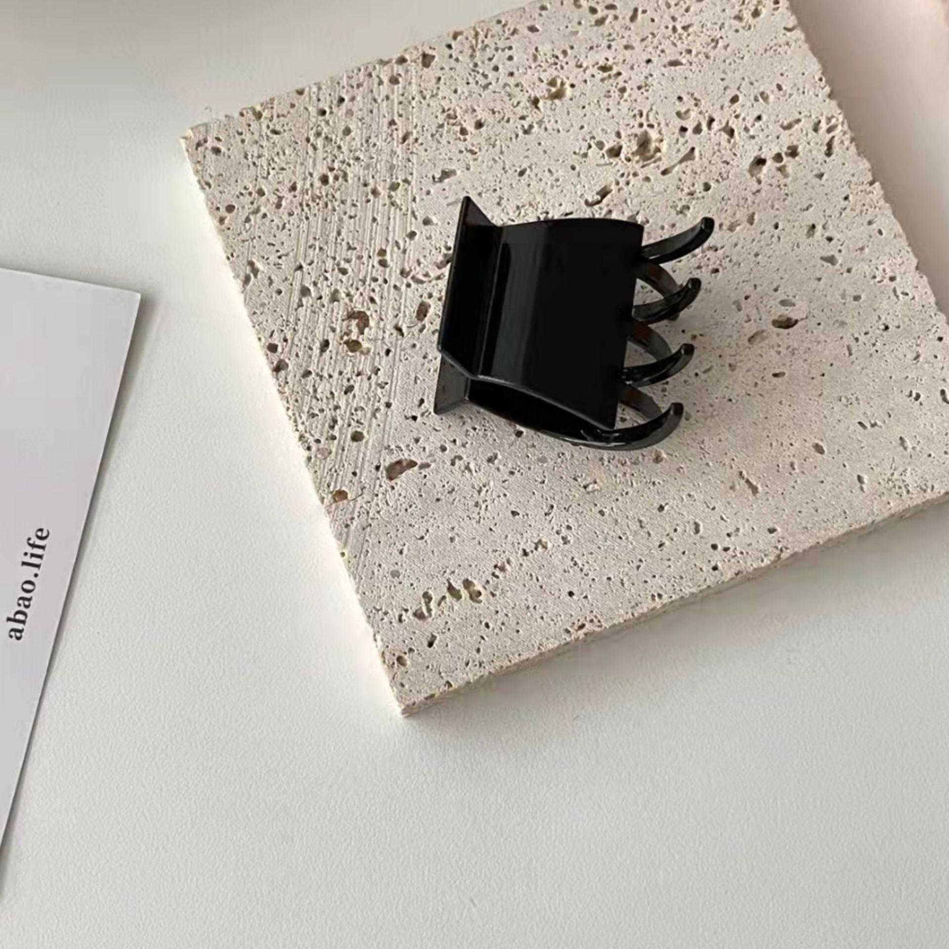 

Премиальная металлическая заколка для волос для женщин - большая летняя заколка в форме акулы, уникальная дизайнерская заколка для волос