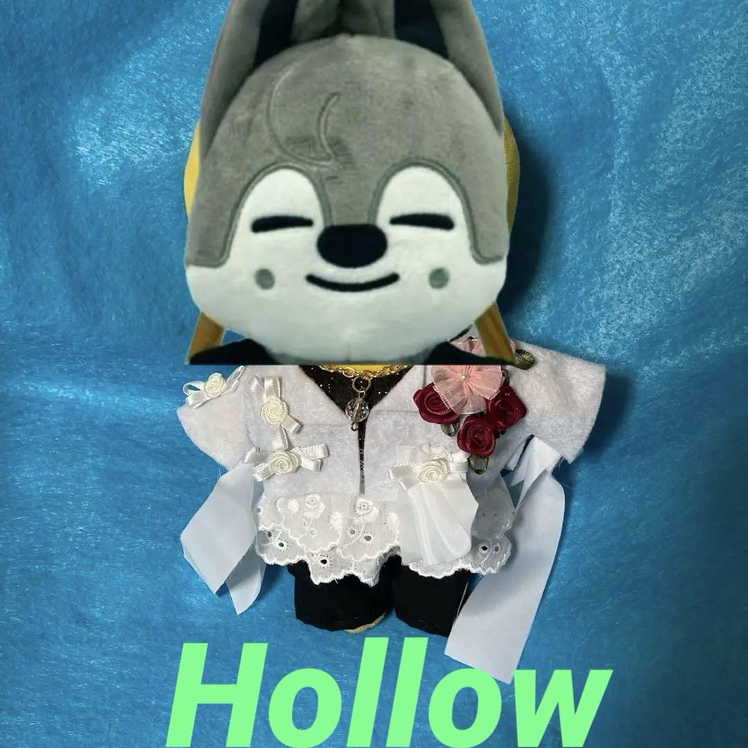 

[USED] SKZOO Wolf Chan Plush Clothes 20cm Handmade New Hollow