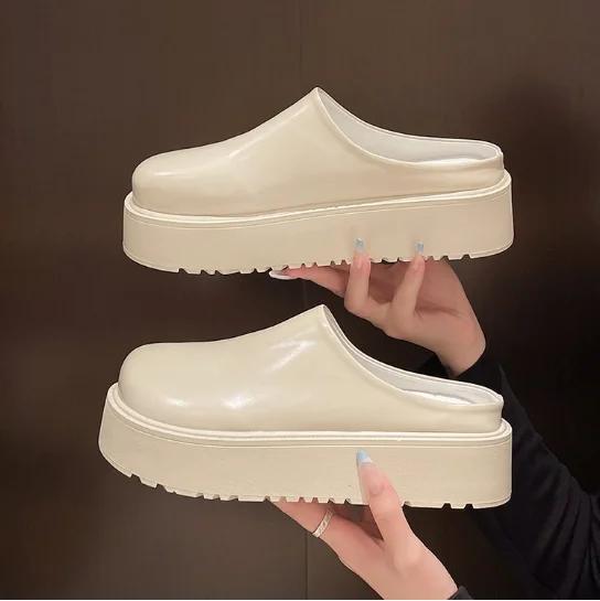 Mules plates à plateforme Chaussures Femme Sandales à bride arrière Chaussons Chaussures Designer Sandales tendance Nouvelles Décontractées Marche Tongs Féminines